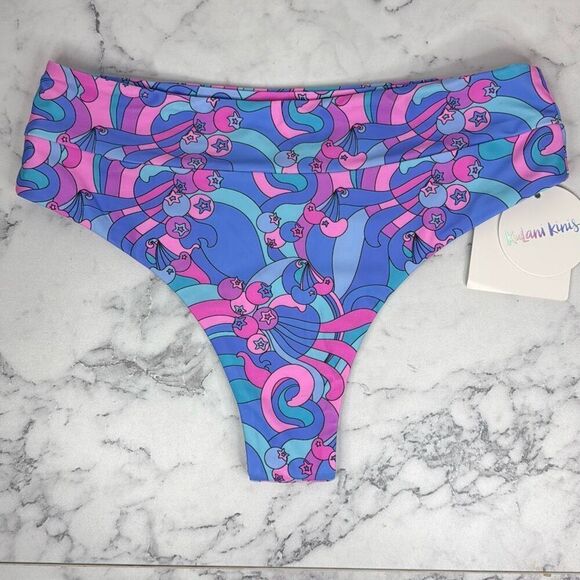 Kulani Kinis Berry Printed Bikini Bottoms M NWT - Picture 4 of 5